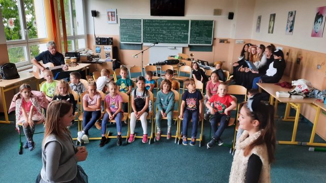 prvni skolicka137